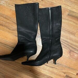 Prada women’s black floral leather pointed toe knee high boots size 39